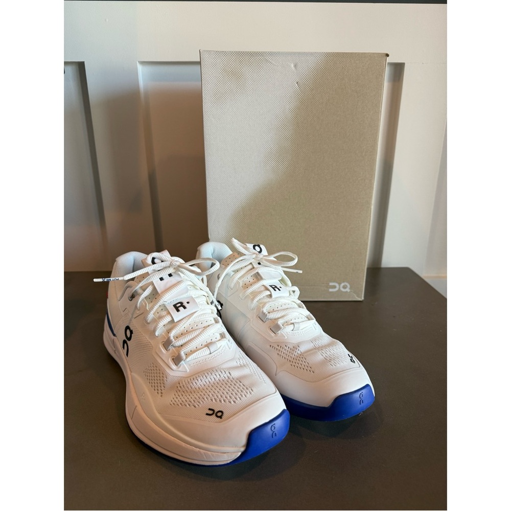On Running Men's White and Blue Athletic Shoes - Picture 5 of 7